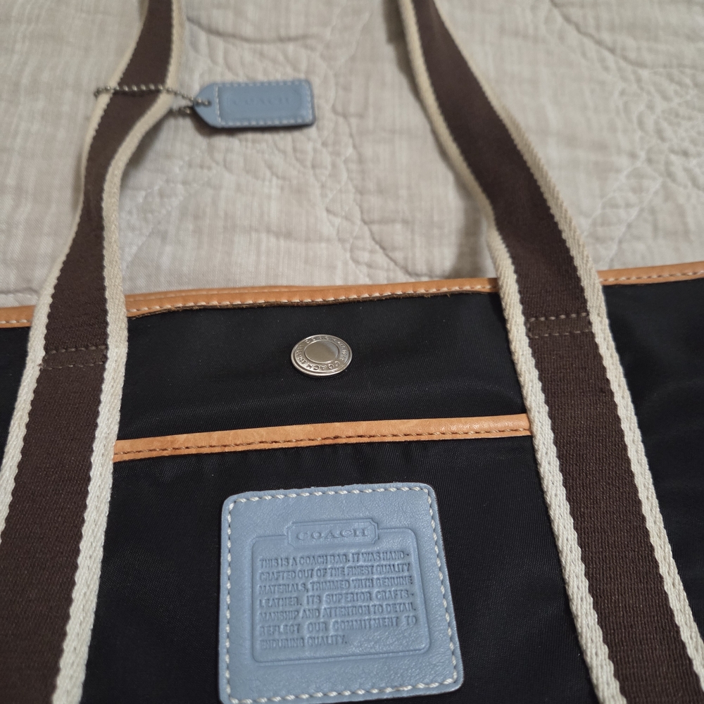 Coach Hampton Black and Brown Tote Bag - Picture 3 of 8
